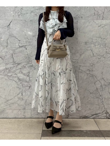 【大人気🫧🩶】リボンモチーフがかわいいショルダーバッグ🎀