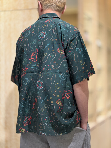 shirt style