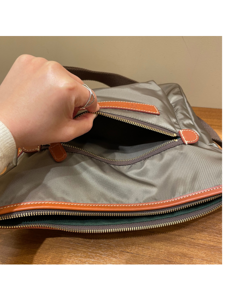 ナイロンショルダーバッグ『 05/4/4/DS』