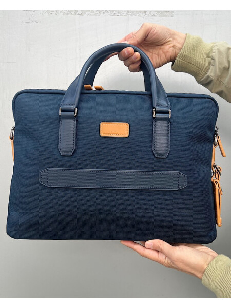 長い歴史を持っているステディセラージャケットBARACUTA G9