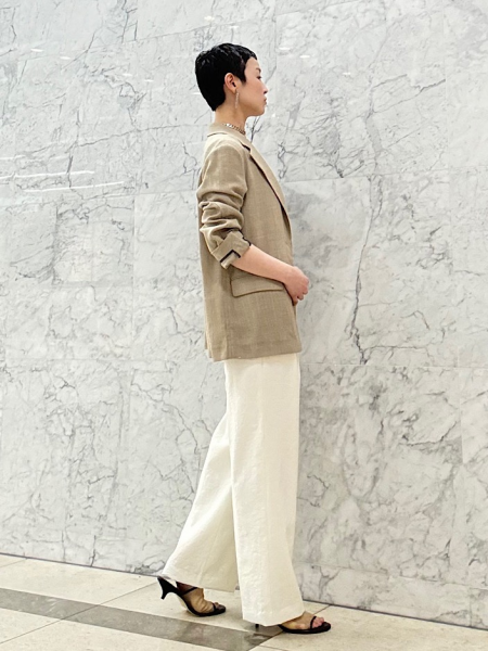 ドンゴロスジャケットキレイめコーデ