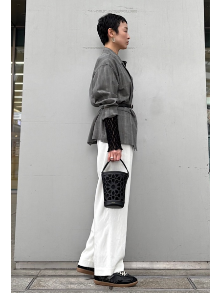 サマーウールでモノトーンコーデ