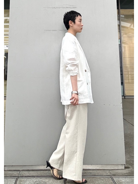 ラミージャケットでワントーンコーデ