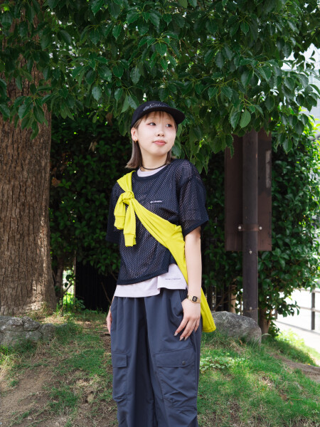 涼しさも、レイヤードも妥協しないキャンプコーデ
